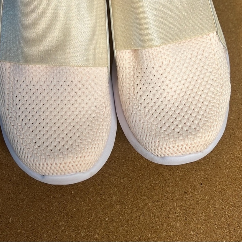 Apl Techloom Bliss Knit Running Size 6 - image 4